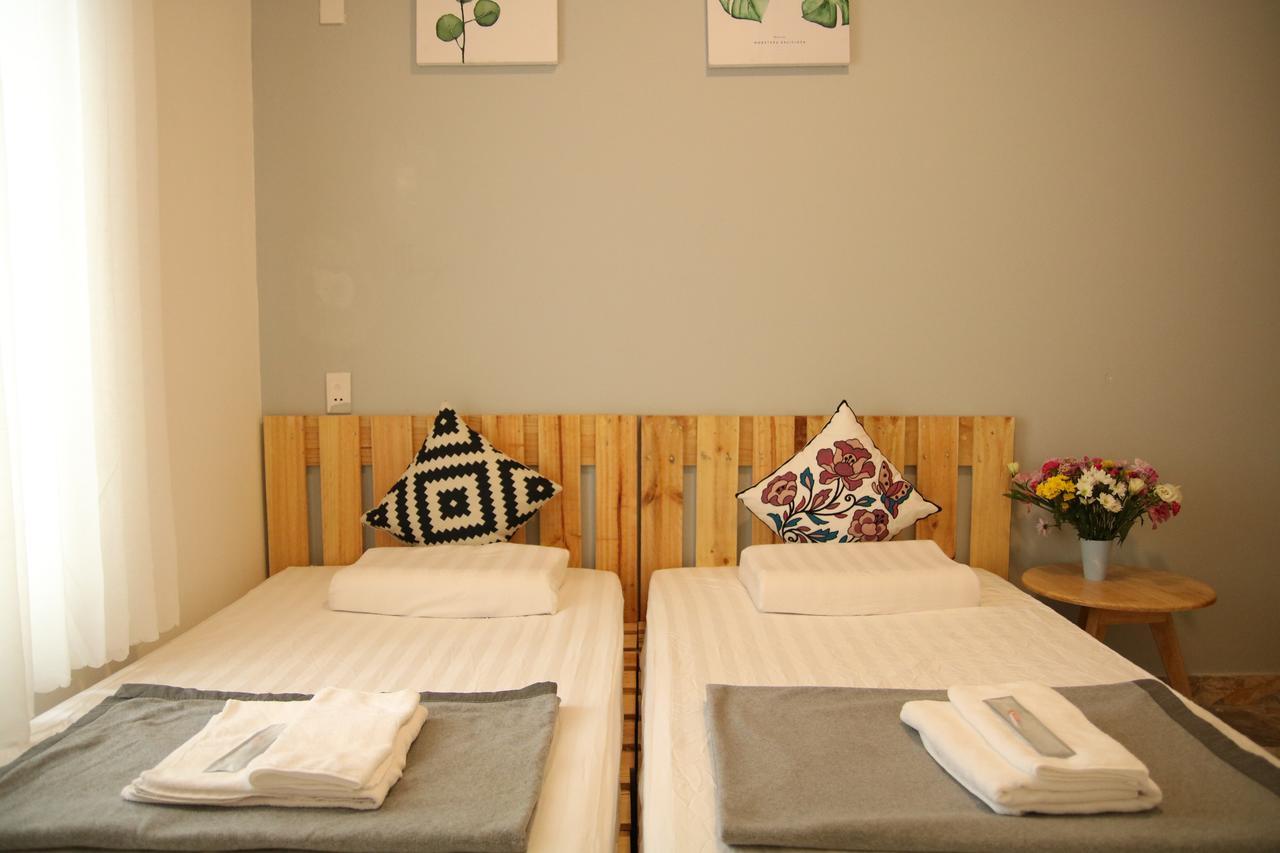 Glocal Beachside Hostel Da Nang Exterior photo